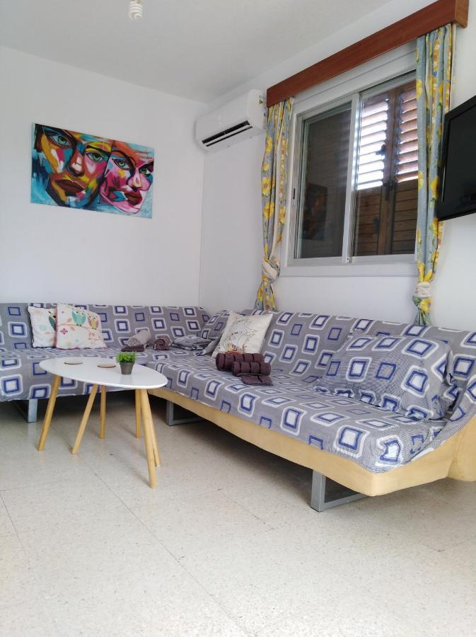 Larnaca, Pervolia 1 Bedroom Seaside Apartment Exteriér fotografie