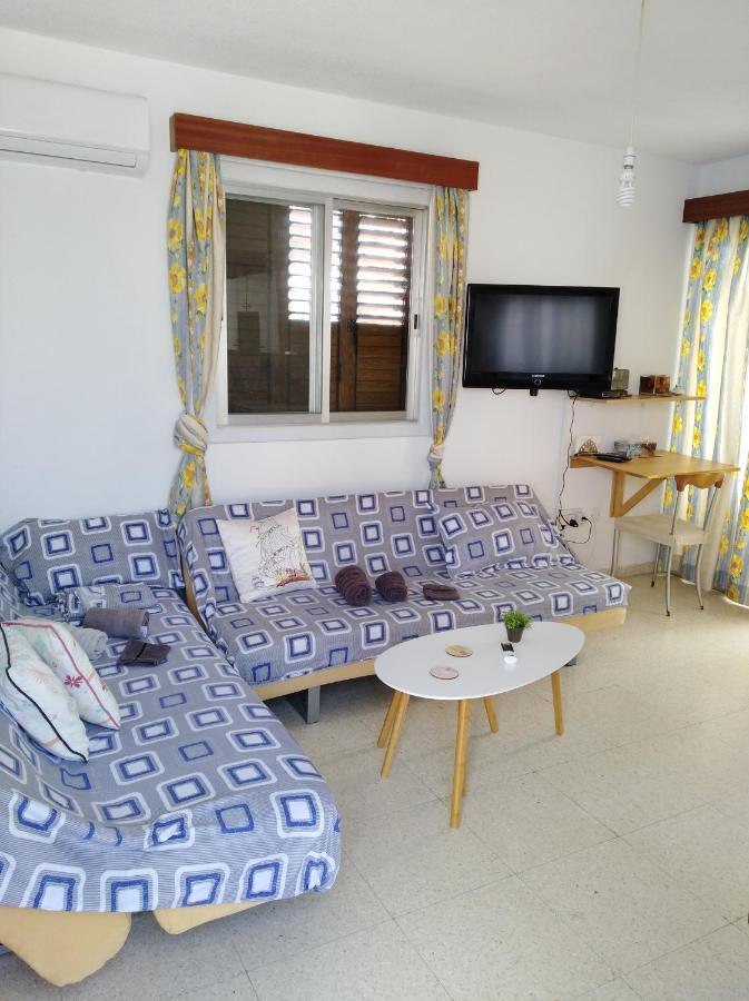 Larnaca, Pervolia 1 Bedroom Seaside Apartment Exteriér fotografie
